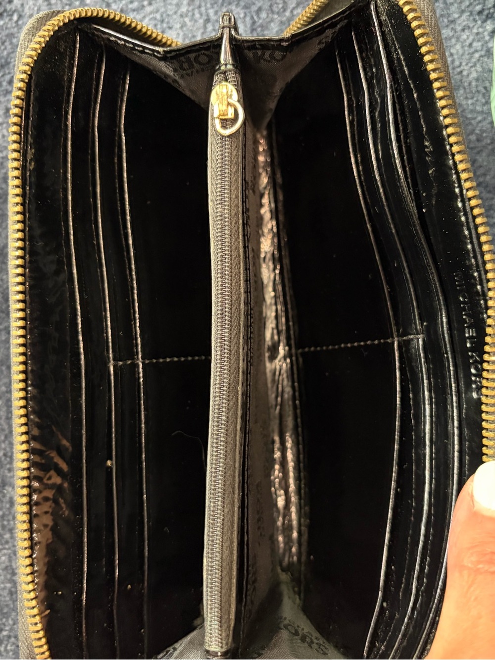 Michael Kors Black Snake print Wallet with Gold Hardware - Picture 3 of 6